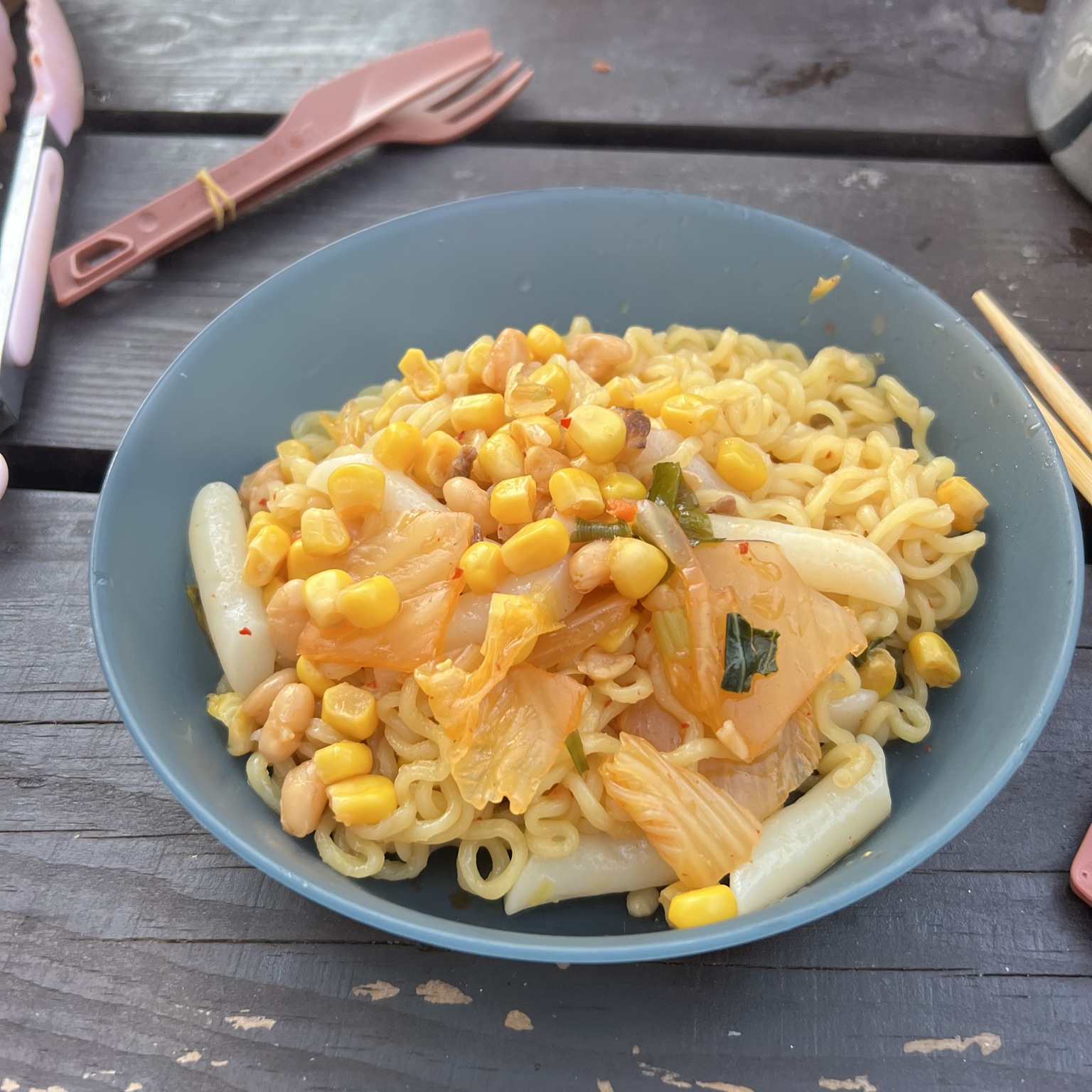 Ramen with kimchi, rice cakes, beans and corn