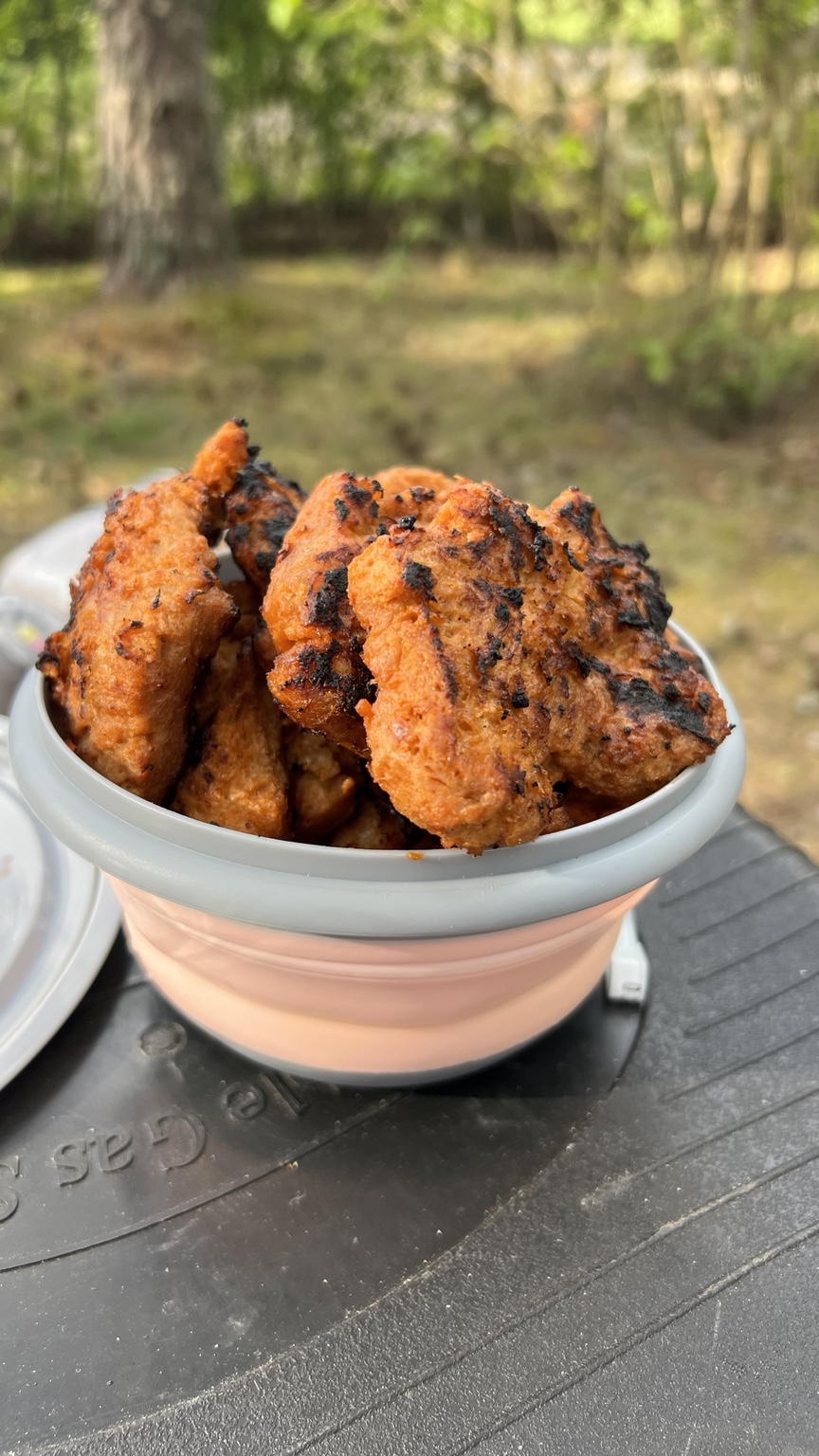 A bowl piled with grilled marinated soyshlik